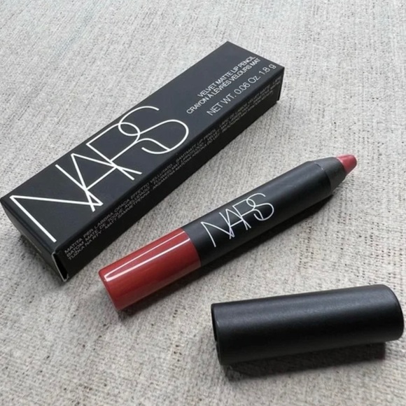 ⭐️3 for $20⭐️ NARS Velvet Matte Lip Pencil Mini - Picture 5 of 6